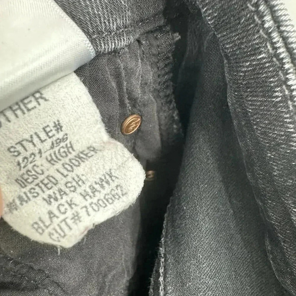 MOTHER High Waisted Looker Black Hawk Jeans Size 25 B23 - Picture 4 of 6